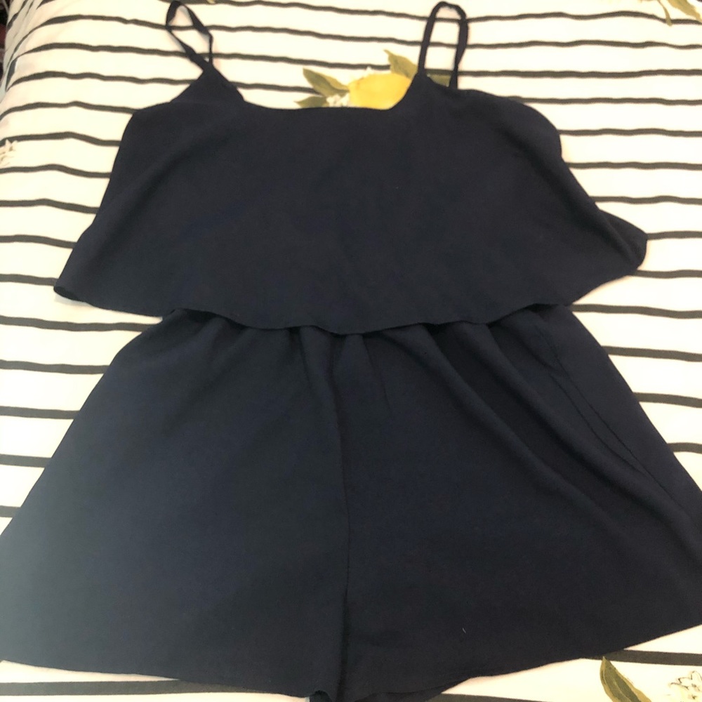 Romper - Picture 2 of 4